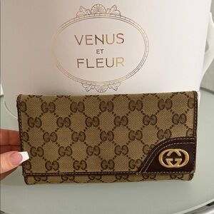 Gucci Beige and Brown GG Canvas Continental Wallet with Gold Logo